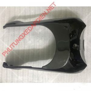 Ốp gầm để chân xe máy điện VESPA